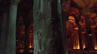 メデューサよりも涙の柱！