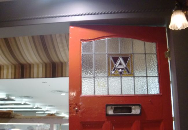 天満橋シティーモールの青い麦は、パン屋さんだけど喫茶もできます。