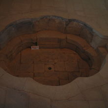 このお風呂を楊貴妃が使っていたようです。