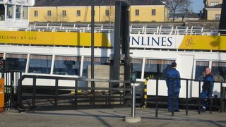 スオメリンナへも船で移動