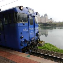 佐世保行きの普通列車