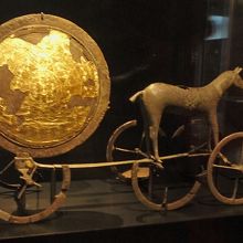 Trundholm sun chariot　青銅器時代晩期　