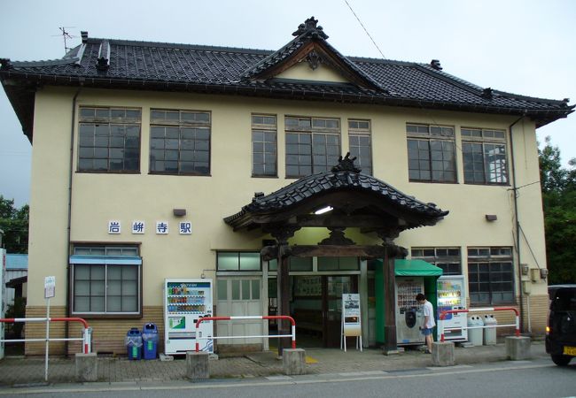 岩峅寺駅