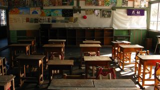 時を超えた”小学校”