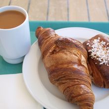 朝イチは焼きたてが！！