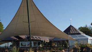 海を見ながらゆっくり過ごす。