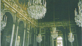 鏡の間はさすがに見事！