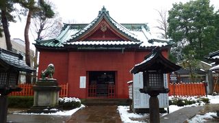 尾崎神社 --- 金沢市にある国重文の神社ですが・・・ただいま改装中。