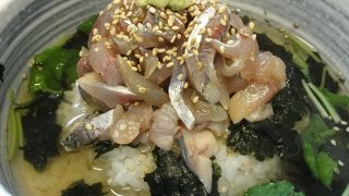 地アジ丼が美味しかった