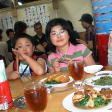 肉料理は比較的お値打ち