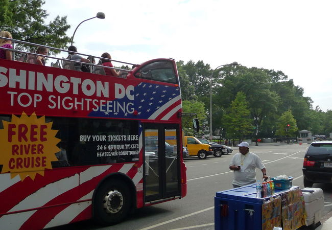 オープントップツアーバス♪