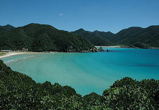 日本の渚100選の高浜海水浴場