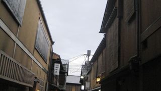 町並みが素敵。裏道を歩く