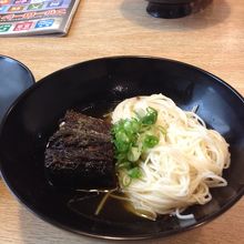 鯖の味が濃いので、汁が無くても大丈夫です。