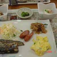 朝食は和食のみで毎日あまり変わりません