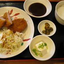 昭和のハムカツ定食