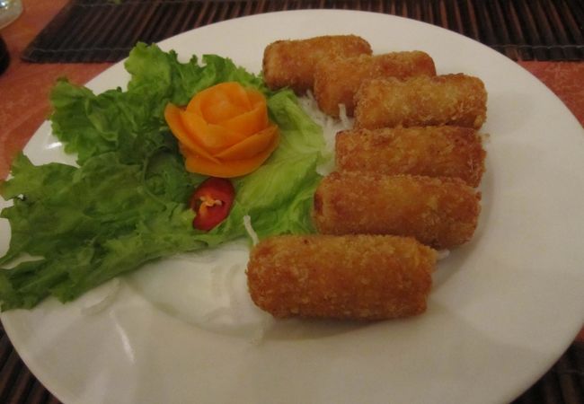 FRIED SPRING ROLLS  99,000vnd