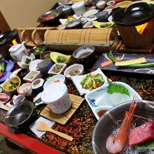 テーブルいっぱい！