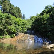 千葉県随一の名瀑「粟又の滝」、新緑の季節は混雑しないのでおススメ♪
