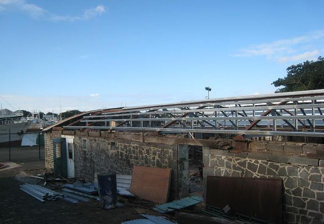 アプラヴァシ・ガートとは