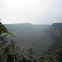 イキ・クレーター