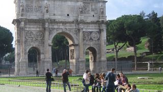 かつての皇帝と比べるとスケールが小さい