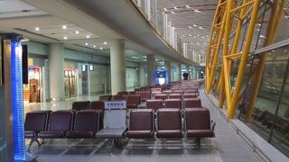 大きすぎる、でもちょっと退屈な