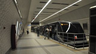 便利な地下ケーブルカー