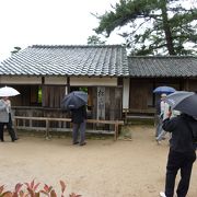 松下村塾 --- ここから幕末の偉人たちの多くが輩出されました。