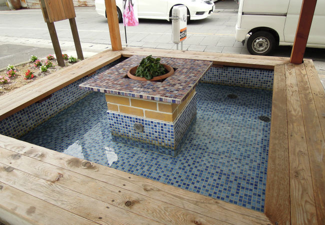 湯ったりお茶を…