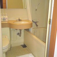 このユニットバスはないでしょ、、、