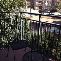 コーヒーを飲みながら、バルコニーでくつろぐ事ができます。