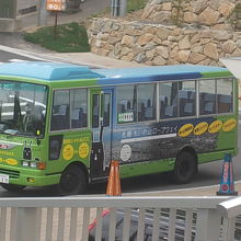 無料シャトルバスの様子