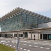 ショッピングに便利な空港