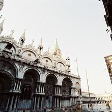 サンマルコ広場のカフェでくつろぐのって究極の贅沢に違いない