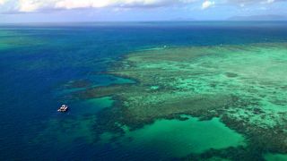 ダイビングポイントを上空から