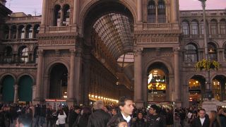 ミラノの応接間