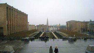 ロワイヤル広場から向かった先は…