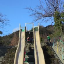 大きなスベリ台