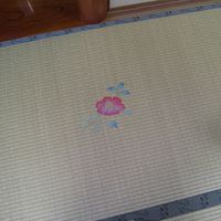 畳には花のマーク