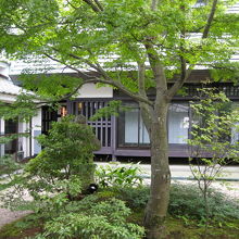 かまぼこの里内には歴史ある建物も