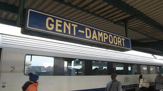 ゲントへの日帰り電車の旅