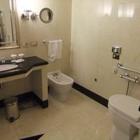 オーソドックスですが、とても使い勝手が良いバスルームです。