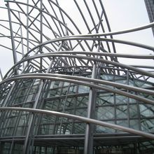 面白い形の建物