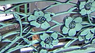 道頓堀川水門近くで