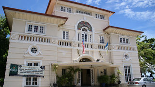 サーティトゥー アット ザ マンション