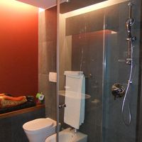 独立したシャワールームは使い勝手がよく十分な広さがありました