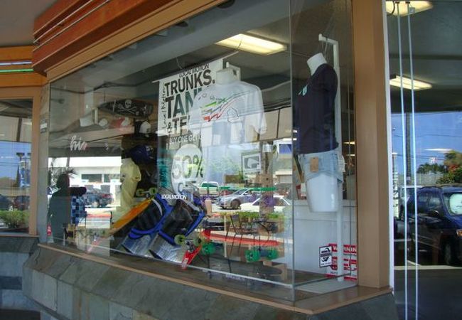 ローカル モーション (ココマリーナセンター店)