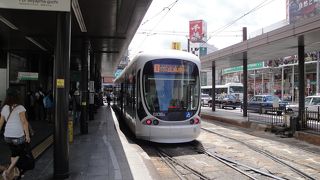 原爆ド−ム周辺の観光ガイドは、問題です。