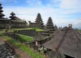 ブサキ寺院